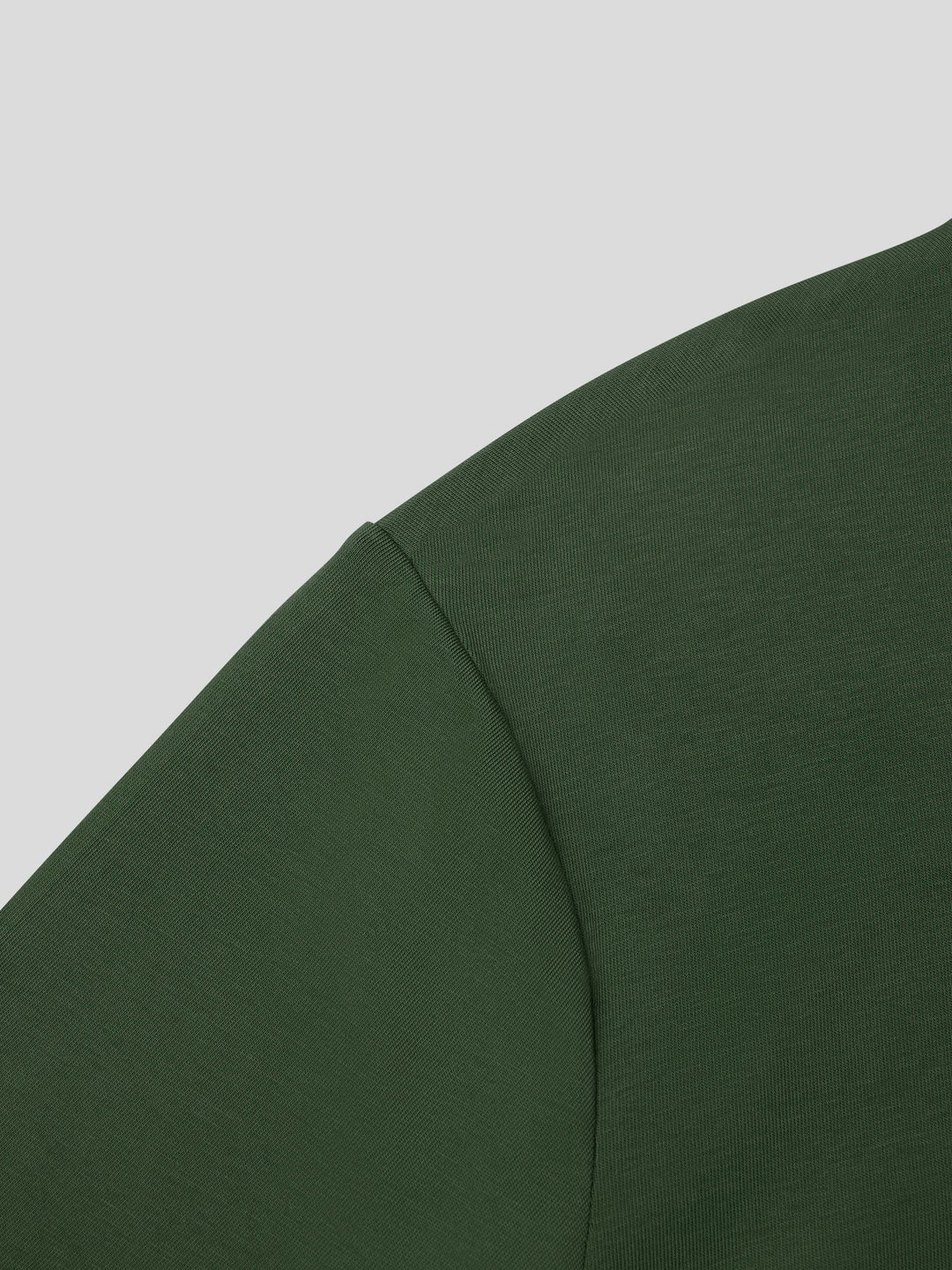 StaySmooth Long Sleeve Curve Hem Tee: Slim Fit