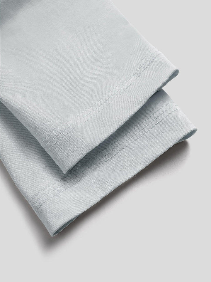 StaySmooth Long Sleeve Curve Hem Tee: Slim Fit