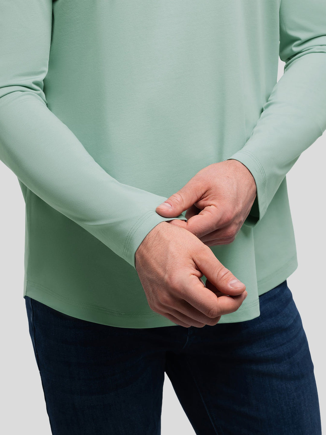 StaySmooth Long Sleeve Curve Hem Tee: Slim Fit