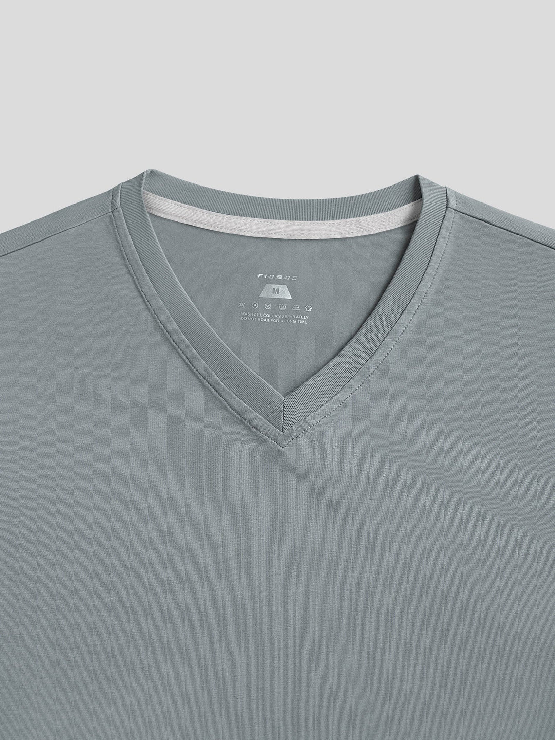 StayCool 2.0 V-neck Curve-Hem Tee: Classic Fit